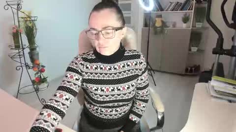 Snapshot of vika7333 chatting on February 2, 2026, 6:23 am Ukrainian-woman online show from February 2, 2026, 6:23 am