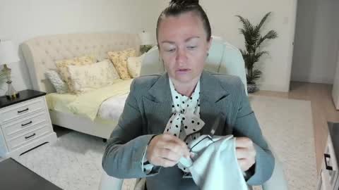 Snapshot of vika7333 chatting on May 1, 2026, 11:37 am Ukrainian-woman online show from May 1, 2026, 11:37 am