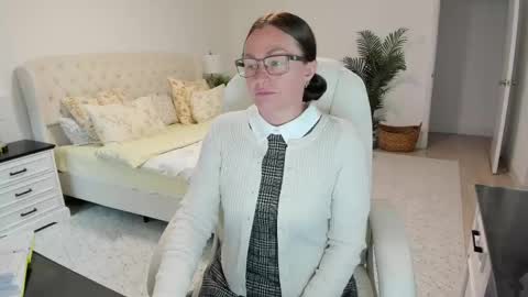 Snapshot of vika7333 chatting on May 17, 2026, 11:28 am Ukrainian-woman online show from May 17, 2026, 11:28 am