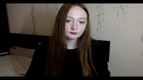 vikippink online show from October 10, 2025, 11:09 am