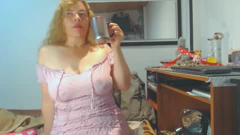 VIKKKTORIAAA online show from February 24, 2025, 8:06 am