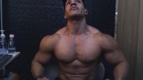 Viktor Herrera online show from November 15, 2025, 2:46 pm