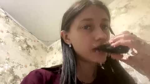 Sweett online show from March 26, 2026, 12:17 am