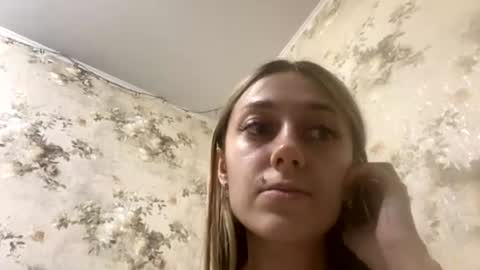 Snapshot of viktoria9898 chatting on July 12, 2026, 10:23 pm Sweett online show from July 12, 2026, 10:23 pm
