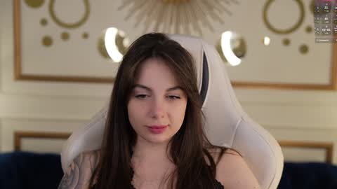 Snapshot of viktoria_storm chatting on February 2, 2025, 2:27 am Alisa online show from February 2, 2025, 2:27 am