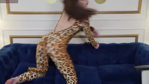 Snapshot of viktoria_storm chatting on February 23, 2025, 10:31 pm Alisa online show from February 23, 2025, 10:31 pm