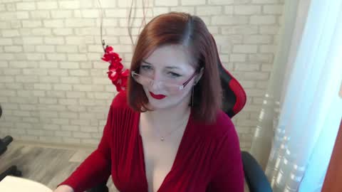 vikualex69 online show from March 8, 2025, 7:27 am