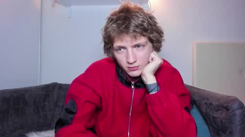 Snapshot of vince__dice chatting on October 15, 2025, 4:07 pm Dimoooooon online show from October 15, 2025, 4:07 pm