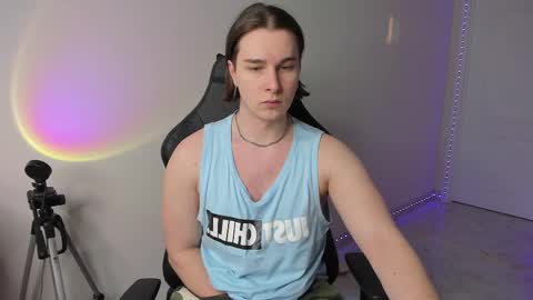 Vincent Strong online show from February 16, 2025, 1:38 pm