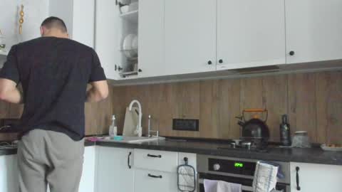 Vincent.  uncut 18cm online show from January 21, 2025, 8:30 am