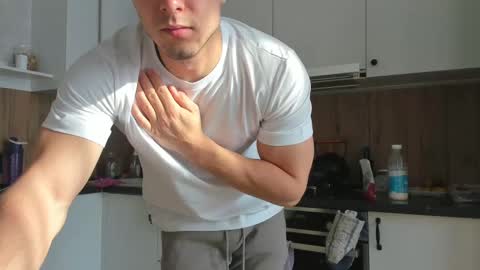 Vincent.  uncut 18cm online show from February 13, 2025, 8:17 am