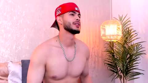 Snapshot of vincentblack_ chatting on September 14, 2025, 4:33 am Vincent online show from September 14, 2025, 4:33 am