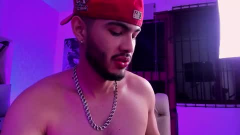 Snapshot of vincentblack_ chatting on December 3, 2025, 3:14 am Vincent online show from December 3, 2025, 3:14 am