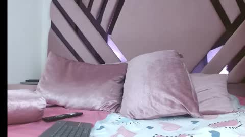 vinitryjhonson online show from March 1, 2026, 3:41 am