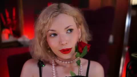 Snapshot of vinyl_kiss chatting on July 14, 2026, 9:20 pm Carrie Next streams Sat Sun 3pm-11pm EST online show from July 14, 2026, 9:20 pm