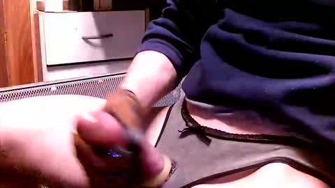 Vinz online show from April 22, 2026, 2:03 am