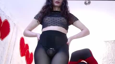 Mistress V. online show from January 19, 2025, 5:07 pm