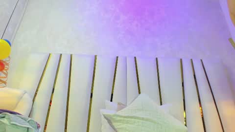 violeet_gray online show from July 13, 2026, 11:35 am