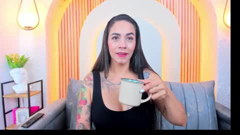 Snapshot of violeet_scottt chatting on February 11, 2026, 10:42 am Violette online show from February 11, 2026, 10:42 am