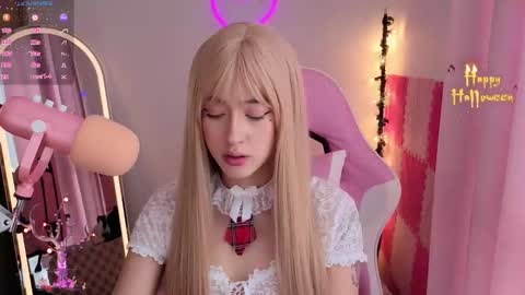 violet online show from October 6, 2025, 4:59 pm