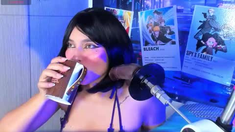 Violet Fiore online show from March 26, 2026, 4:23 pm