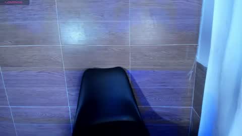 Snapshot of violet_fiore chatting on June 29, 2026, 5:35 pm Violet Fiore online show from June 29, 2026, 5:35 pm
