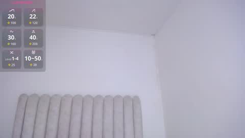 violet_giraldo online show from February 5, 2026, 8:02 pm