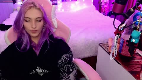 Deya online show from January 30, 2025, 2:47 pm