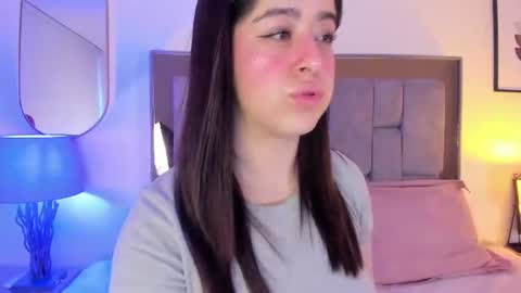 Snapshot of violet_nova1 chatting on June 25, 2026, 11:37 am Violet Nova online show from June 25, 2026, 11:37 am