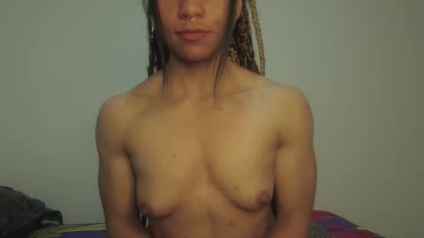 Violet online show from January 31, 2025, 1:54 am