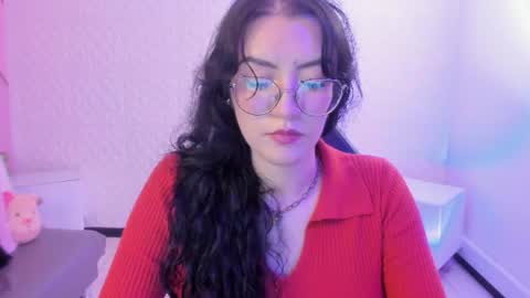 Snapshot of violeta_diazz chatting on June 14, 2026, 2:24 am online show from June 14, 2026, 2:24 am