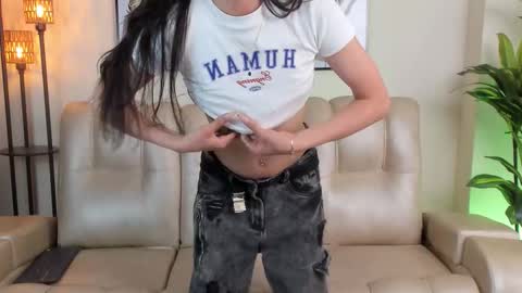 Violeta online show from September 29, 2025, 7:19 pm