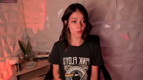 Snapshot of violeta_miller01 chatting on June 11, 2026, 11:36 pm VIOLETA online show from June 11, 2026, 11:36 pm