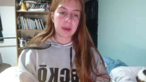 Snapshot of violeta_peter69 chatting on July 18, 2026, 11:41 pm Violeta Peter online show from July 18, 2026, 11:41 pm