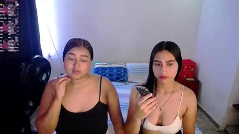 Snapshot of violeta_rouses chatting on October 30, 2025, 4:52 pm violeta_rouses online show from October 30, 2025, 4:52 pm