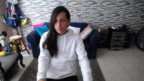 Snapshot of violetagomez_co chatting on April 23, 2026, 6:43 pm Violeta Gmez online show from April 23, 2026, 6:43 pm