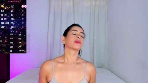 Violeta online show from March 8, 2026, 12:20 pm