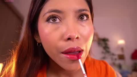 violeth___ online show from December 3, 2025, 1:20 pm