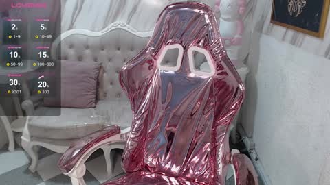 violeth_b online show from January 18, 2025, 12:36 pm