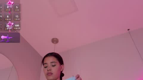 Violeth Hill online show from October 25, 2025, 7:41 pm