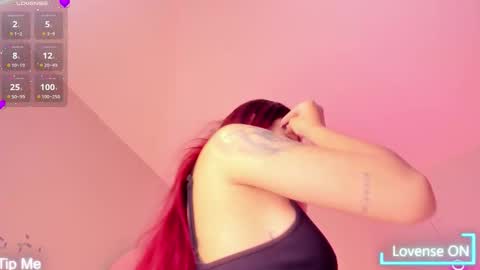 Violeth Hill online show from November 16, 2025, 6:57 pm