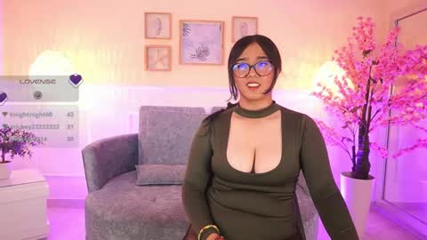 Snapshot of violetjonesx chatting on May 11, 2026, 2:45 pm violetjonesx online show from May 11, 2026, 2:45 pm