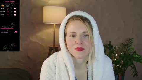 Violet  next stream December 6 online show from March 9, 2025, 11:14 pm