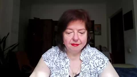 Snapshot of violetpulse chatting on June 18, 2026, 6:35 am violetpulse online show from June 18, 2026, 6:35 am
