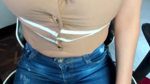 violetskinny online show from November 26, 2025, 7:26 pm