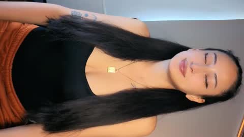 violetskinny online show from March 24, 2026, 7:52 pm