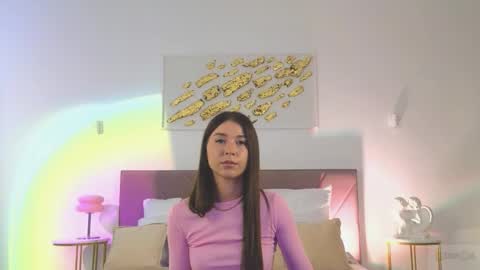 violetta_finch online show from February 5, 2026, 10:31 am