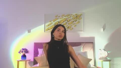 violetta_finch online show from April 20, 2026, 10:07 am