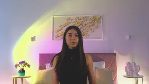 Snapshot of violetta_finch chatting on June 12, 2026, 10:58 am violetta_finch online show from June 12, 2026, 10:58 am