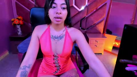 Violetta Rousse  online show from April 17, 2026, 5:49 pm